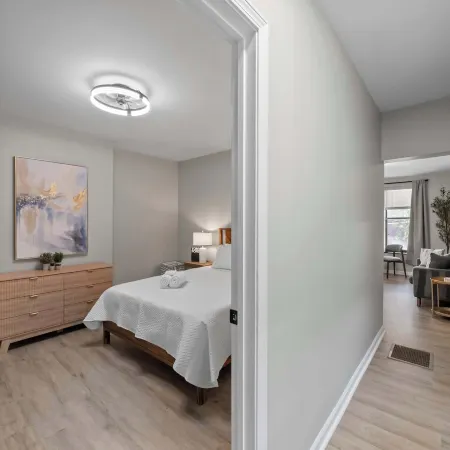The Luxe Pearl Residences 872.5