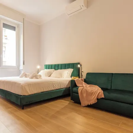 Italianflat - Navigli Suite Отели рядом с достопримечательностью «Сант'Еусторджио»