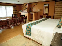 Mountain Gorilla View Lodge Hotels near Bisoke Hike Volcanoes National Park