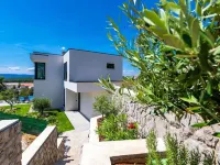 Luxury villa 45 with infinity pool Hotels in Punat