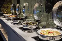 เดอะ เอส สแควร์ แอร์พอร์ต โฮเทล