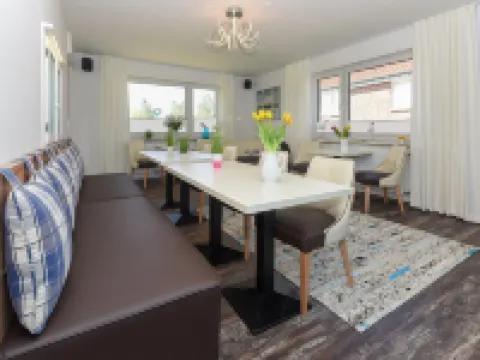 Ferienwohnung 70qm mit Balkon in Bensersiel Hotels in Bensersiel