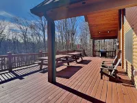Bear Foot Cove - 3-Star