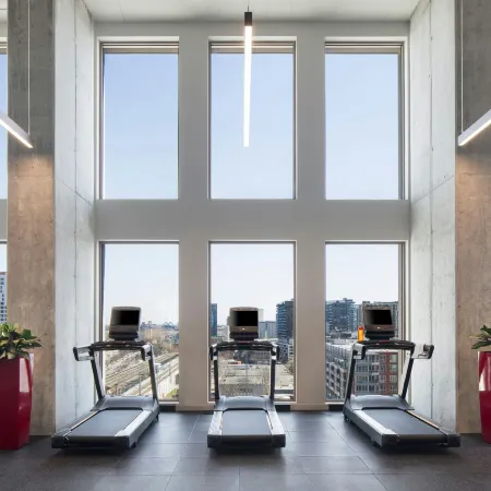 Moxy Ottawa Downtown