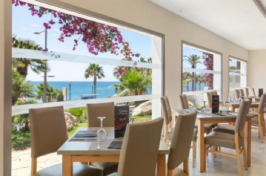 Best Club Vacaciones Pueblo Indalo