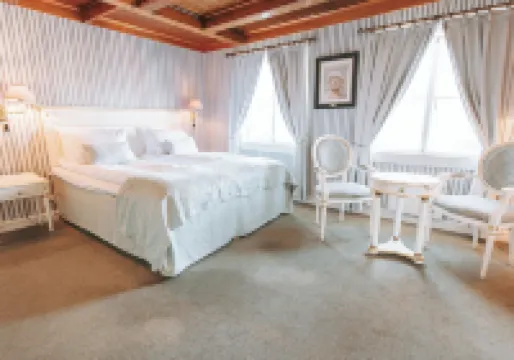 바르드샤우그 헤레가드  호텔