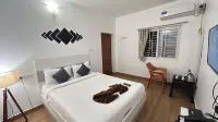 The Base Inn