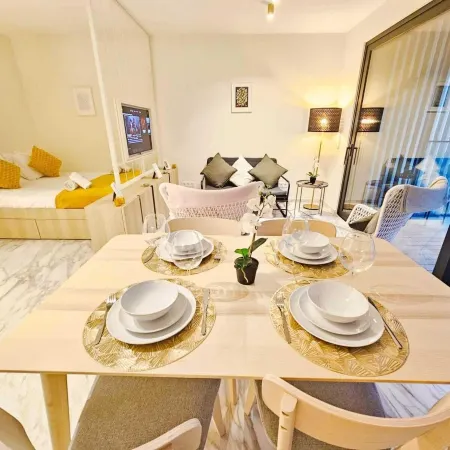 Cosy Terrace Studio close to city center