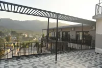AARUSH HOTEL & RESORT - 2-Star