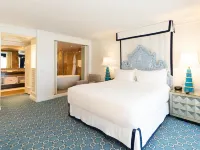 Eau Palm Beach Resort & Spa - parking