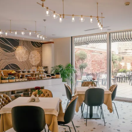 Moenia Boutique Hotel