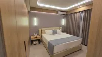 Plaza Court Hotel - 2 estrellas