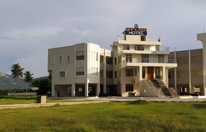 Srinivasa Hotel