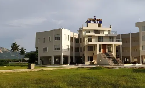 Srinivasa Hotel