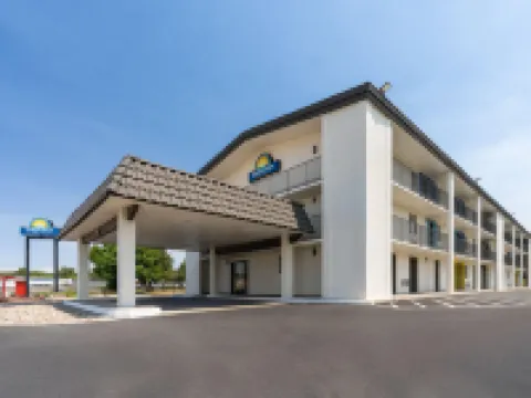Days Inn by Wyndham Farmington NM Hotels in Farmington