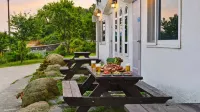 Tongyoung Macaio Pension