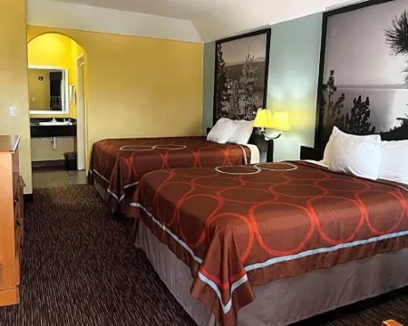 Quality Inn Montgomery - Lake Conroe 康羅酒店