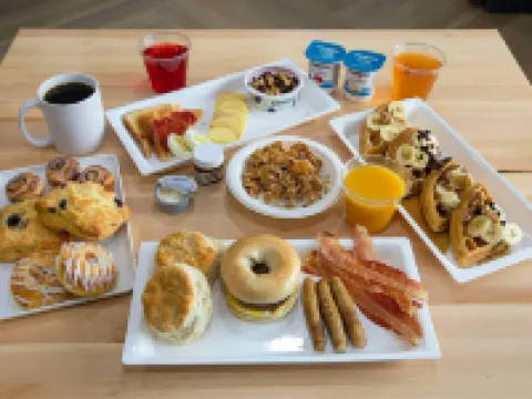 Country Inn & Suites by Radisson, Brown Deer - Milwaukee North Hotels in Brown Deer