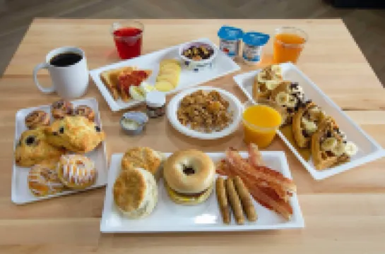 Country Inn & Suites by Radisson, Brown Deer - Milwaukee North Hotels in Brown Deer