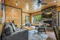 Smoky Top Cabin