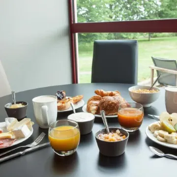 Brit Hotel Confort Bressuire