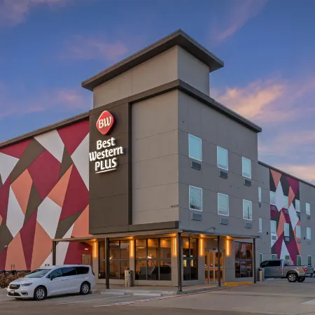 Best Western Plus Pearland/Houston Medical Center Hotel