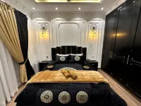 3 Bed House In DHA Phase 9 Town Lahore near Dolman - บังกะโล