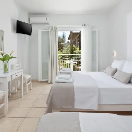 Bella Vista Beach Hotel