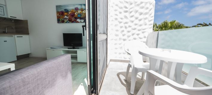 Bahia Calma Beach Hotels in Pajara