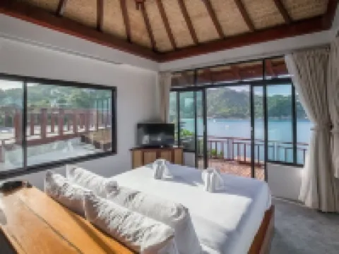 Sai Daeng Resort Hotels near Ko Tao