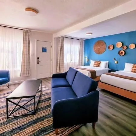 Kettle Valley Beach Resort