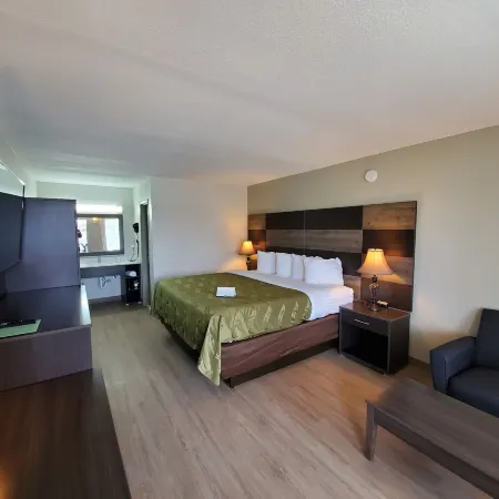 Quality Inn & Conference Center Panama City