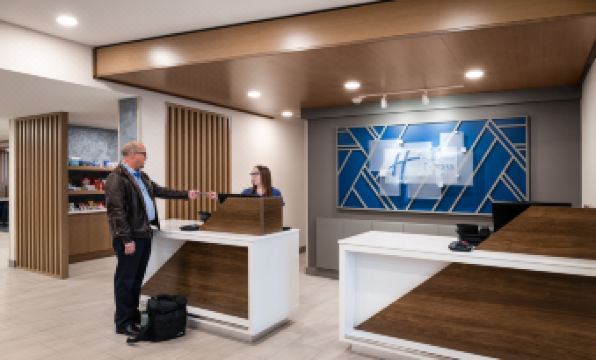 Holiday Inn Express & Suites NAMPA - IDAHO CENTER by IHG