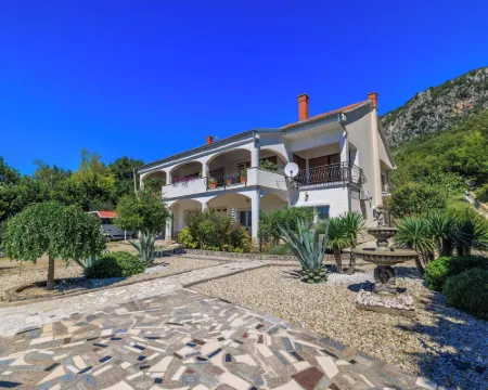 Apartment Agava Hotels in Bribir