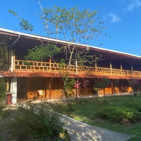 Miss Junies Lodge