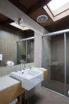 Chris's Beacon Point Restaurant & Villas - 駐車場