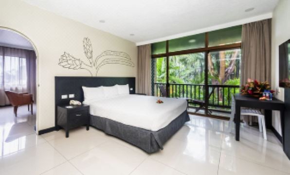Tanoa International Hotel