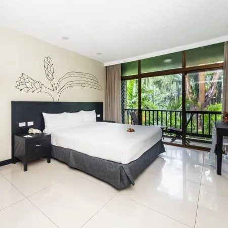 Tanoa International Hotel