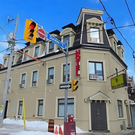 Royal Oak Inn