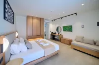 Monarco Executive Rooms