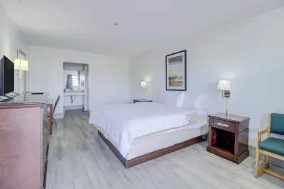 OYO Malden Airport Inn فنادق في 