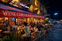Ban Ao Thong - bar