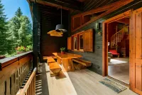Chalet Soleada - Happy Rentals - Homestays