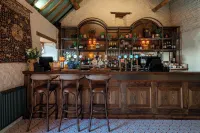 The George Inn & Plaine - bar