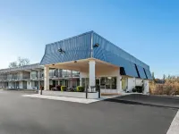 Super 8 by Wyndham Kingsport /I-81 Hotels in Sullivan County