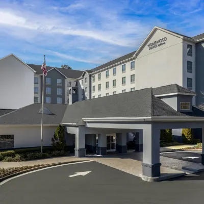 伯明翰西南里弗蔡斯商業街Homewood Suites by Hilton 鄰近逐河廣場（Riverchase Galleria）的酒店