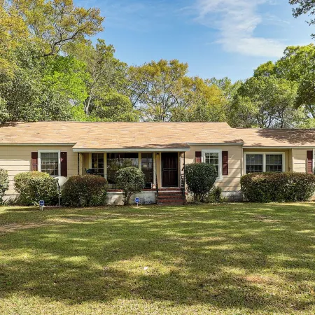 Spacious Retreat, 2 Mi to Tuskegee University