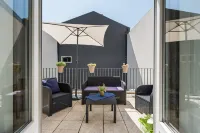 GuestReady - Sunny Terrace in Downtown Porto - 3-stjärniga