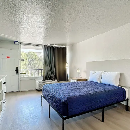 Stayable Davenport