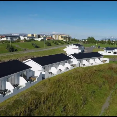 Saeluhus Apartments & Houses